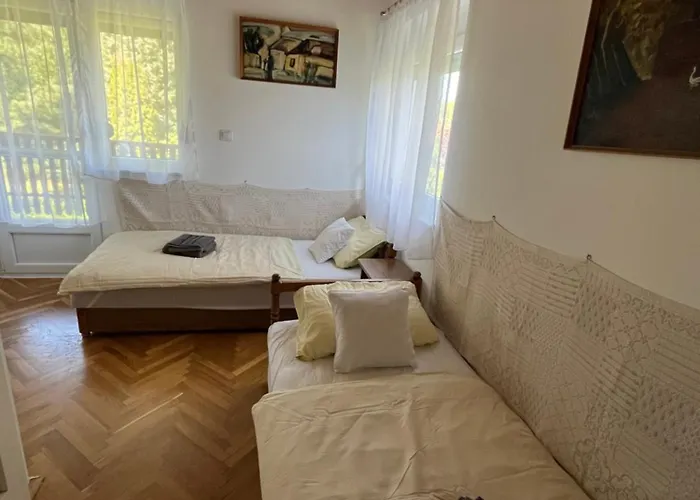 Apartment Emilia