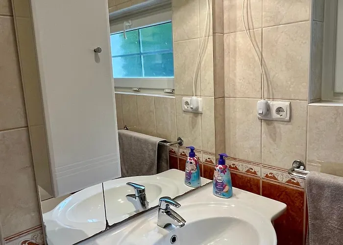 Apartment Emilia